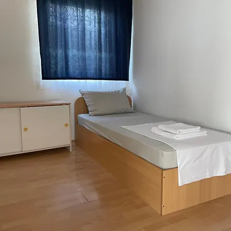 Ogi Apartment *
